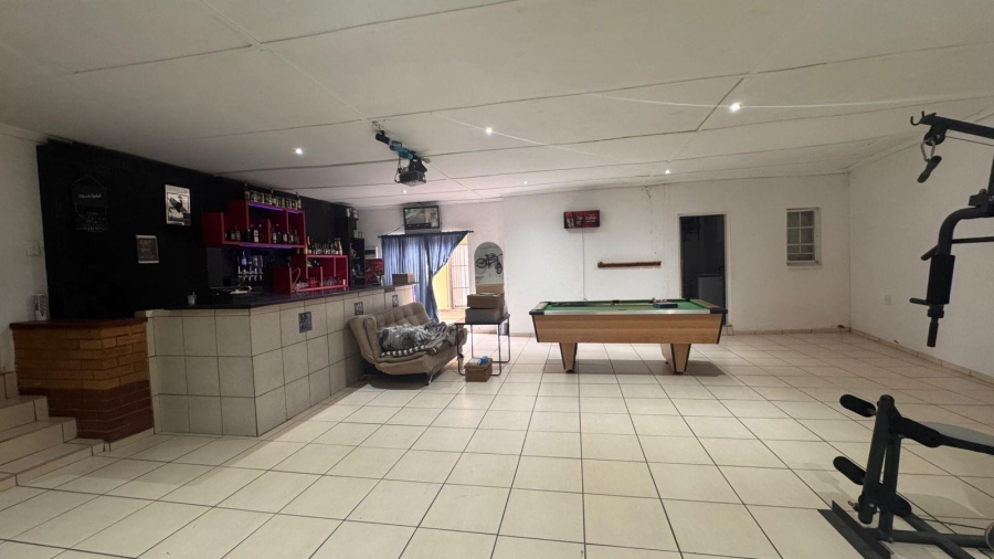 3 Bedroom Property for Sale in Beaconsfield Northern Cape
